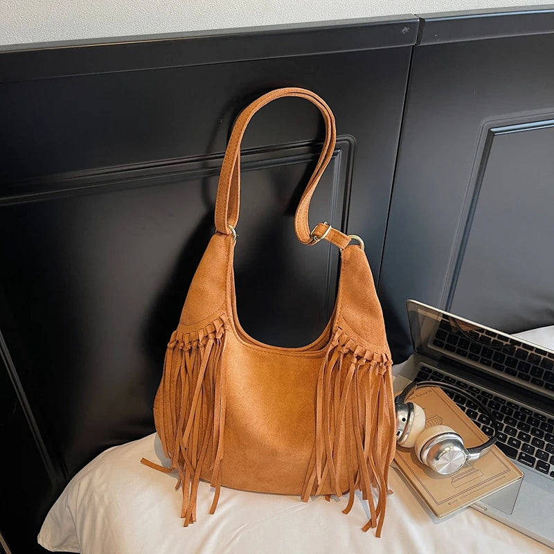 LEFTSIDE Design Faux Suede Shoulder Bags for Women 2025 Tassels Crossbody Bag Females Retro New Luxury Handbags and Purses