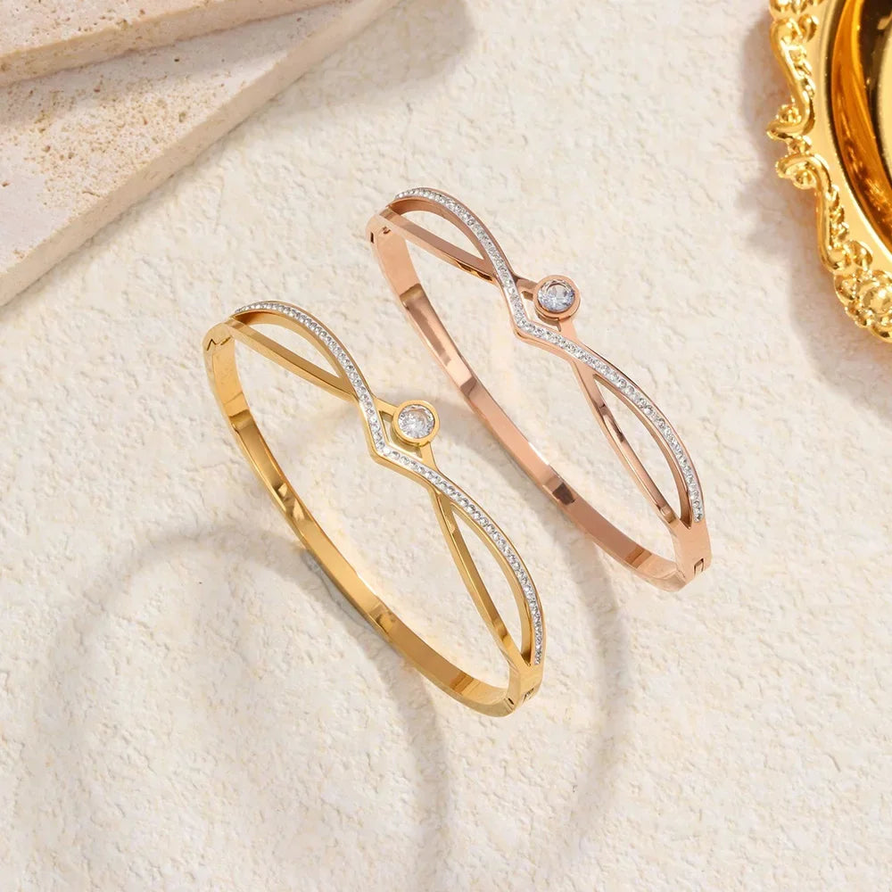 Vintage Rhinestone Cross Shape Bangles Zircon Bracelets for Women Gold Color Geometric Crystal Bangles Jewelry