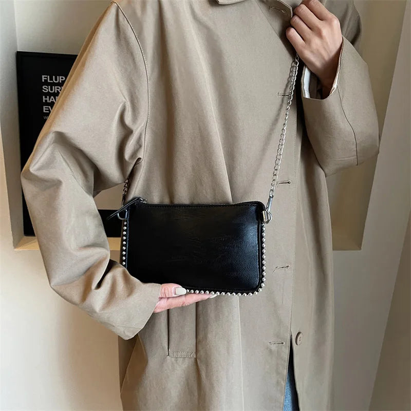 Solid color Black Crossbody Bags For Women Beading Chain Mobile Phone Purses Fashion Shoulder Messenger Bag