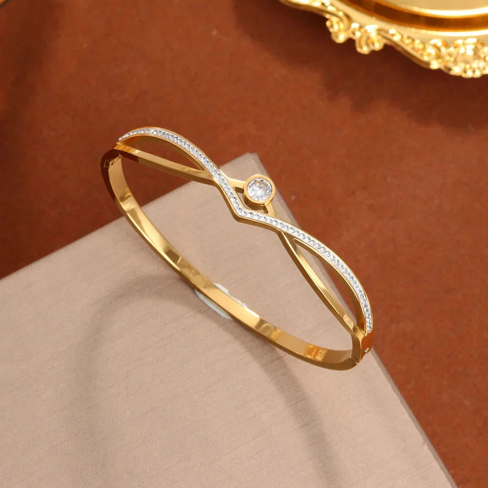 Vintage Rhinestone Cross Shape Bangles Zircon Bracelets for Women Gold Color Geometric Crystal Bangles Jewelry
