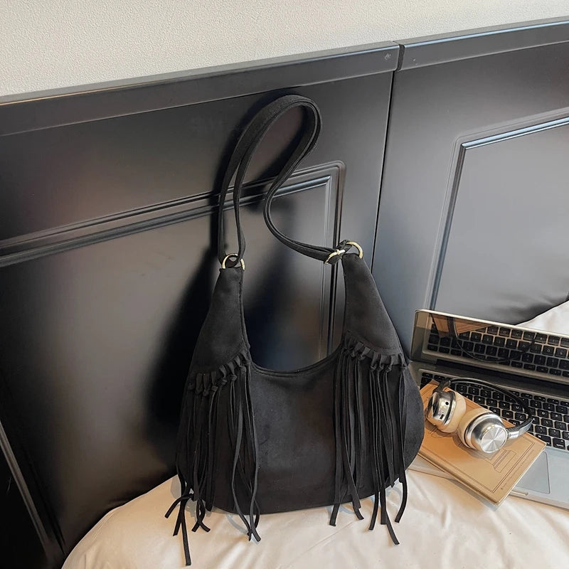 LEFTSIDE Design Faux Suede Shoulder Bags for Women 2025 Tassels Crossbody Bag Females Retro New Luxury Handbags and Purses
